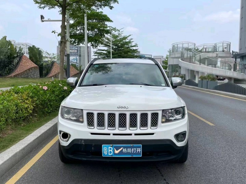 深圳14年Jeep指南者1