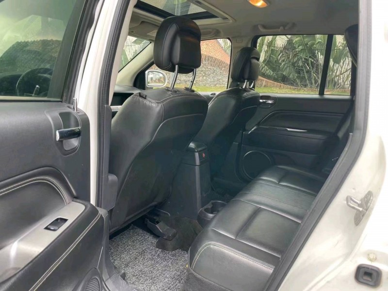 深圳14年Jeep指南者8