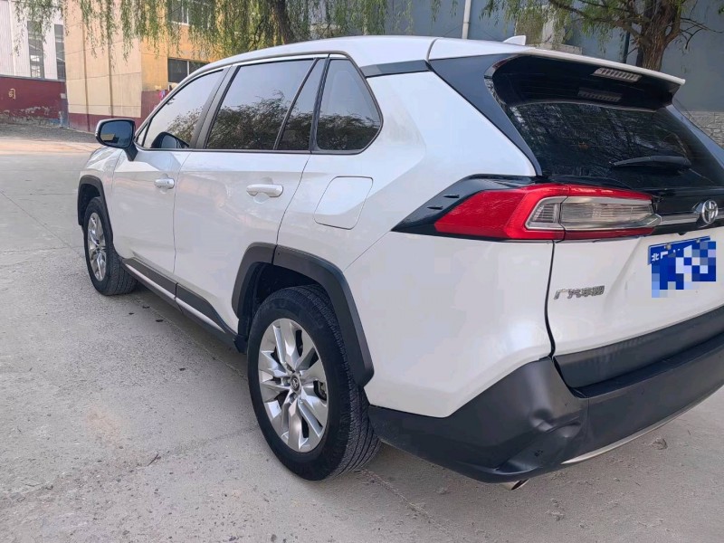 保定20年丰田威兰达7