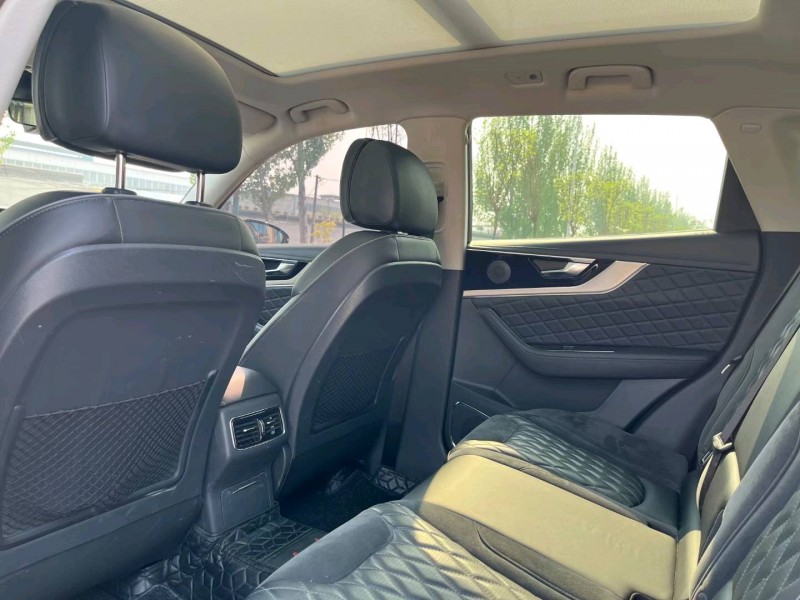 保定20年红旗HS56