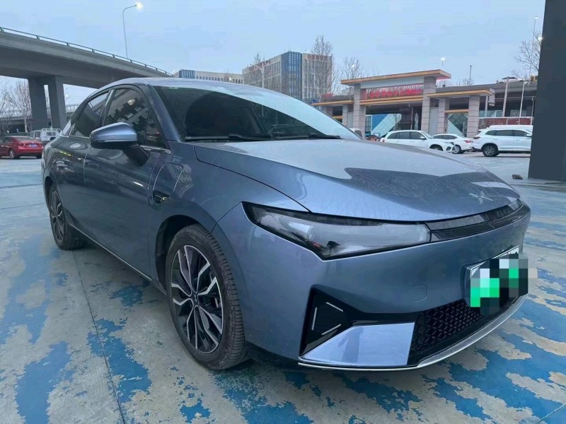 青島23年小鵬汽車P53