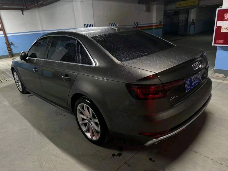 重庆19年奥迪A4L4
