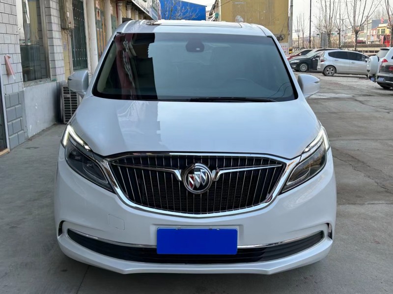 济宁19年别克GL81