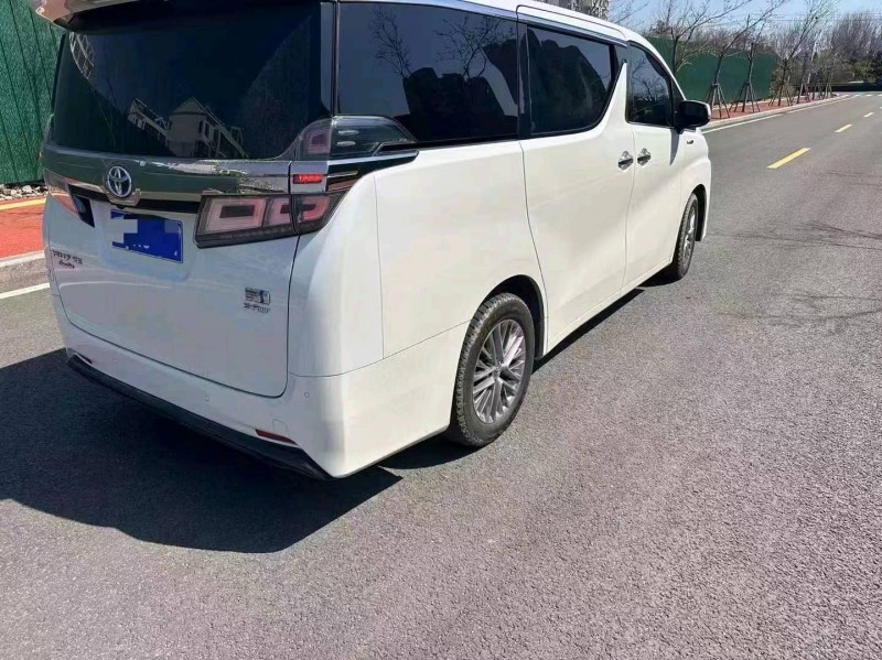 济南20年丰田威尔法3