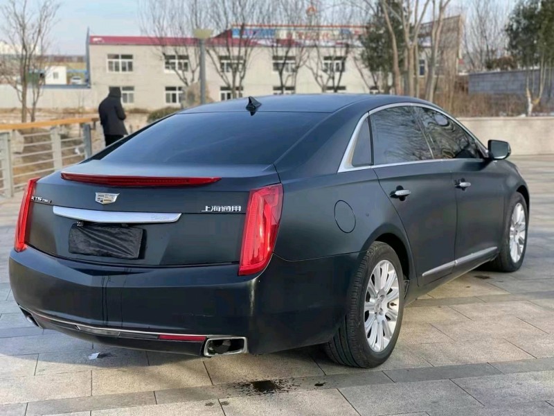 东营14年凯迪拉克XTS3
