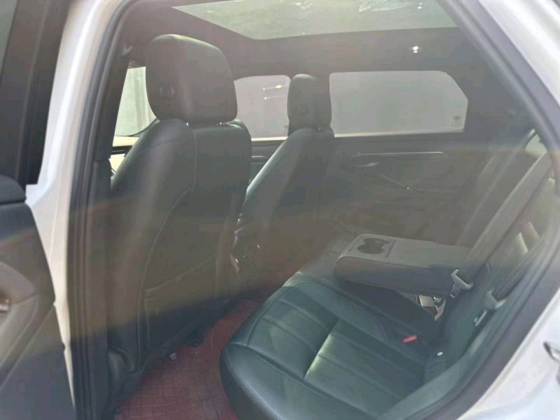 枣庄20年路虎极光6