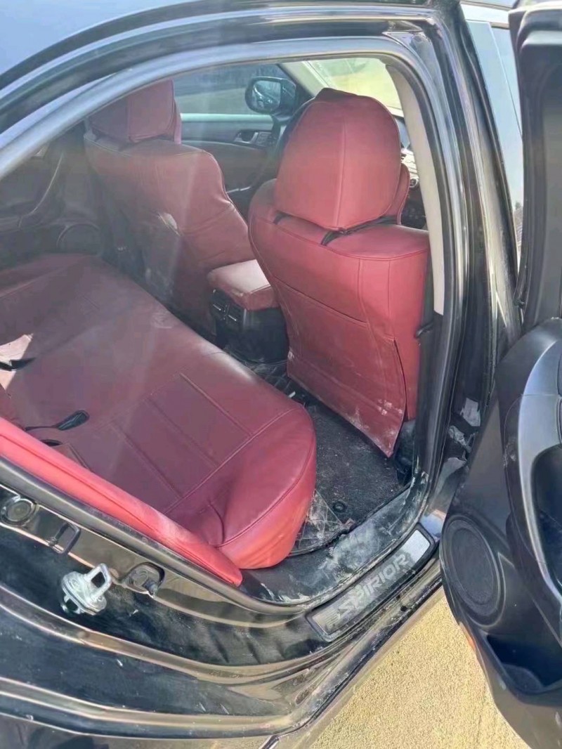 菏泽11年本田思铂睿5