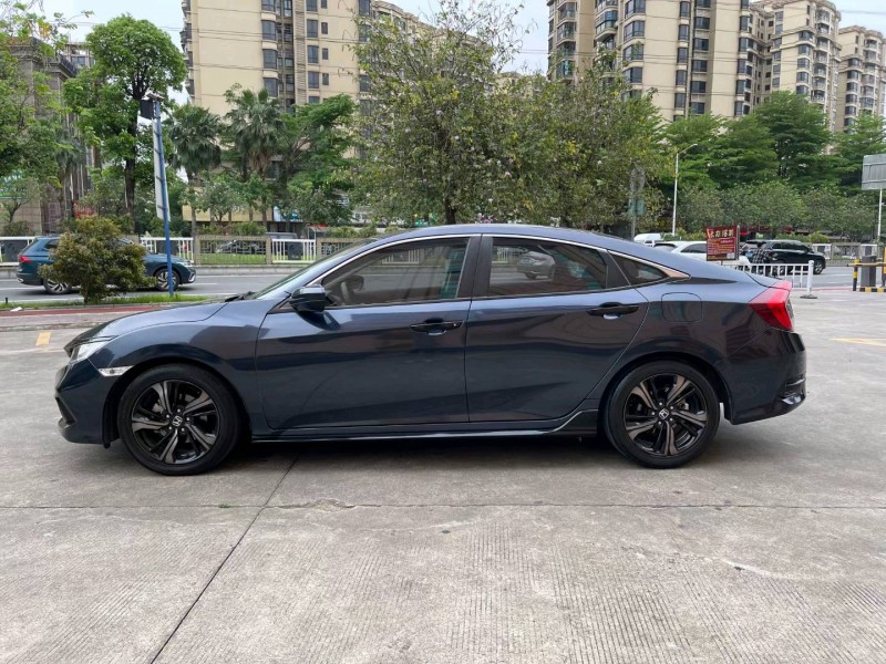 汕头20年本田思域3