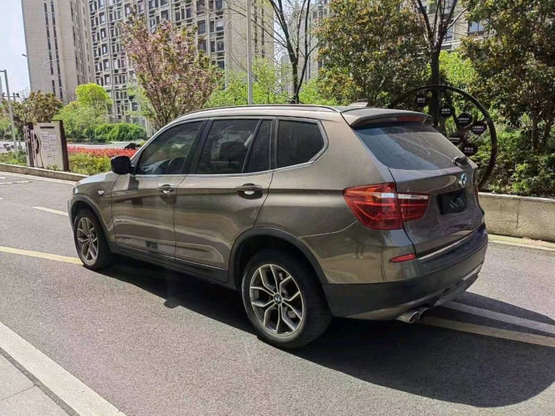 常州13年寶馬X38