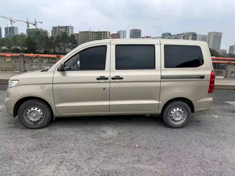 湖州23年五菱汽車宏光8