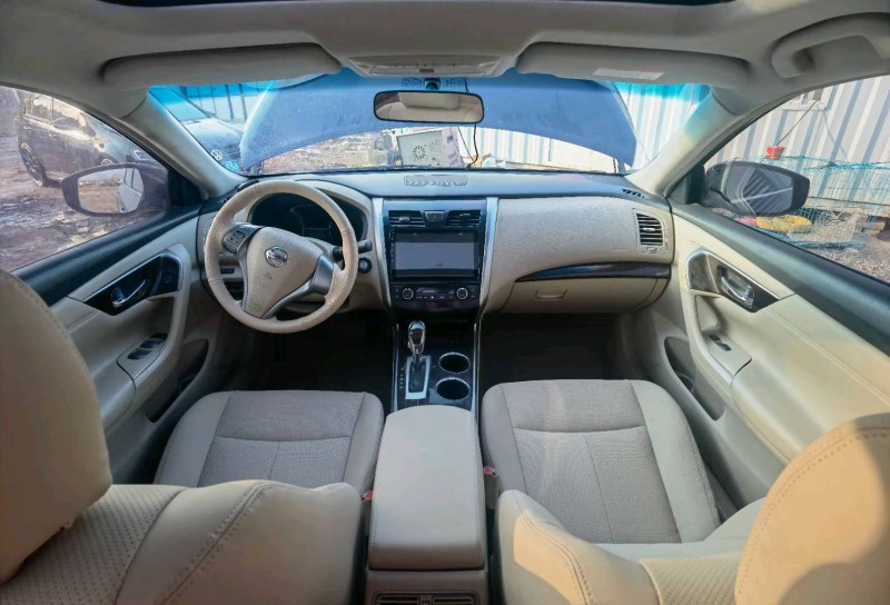 济南15年日产天籁6