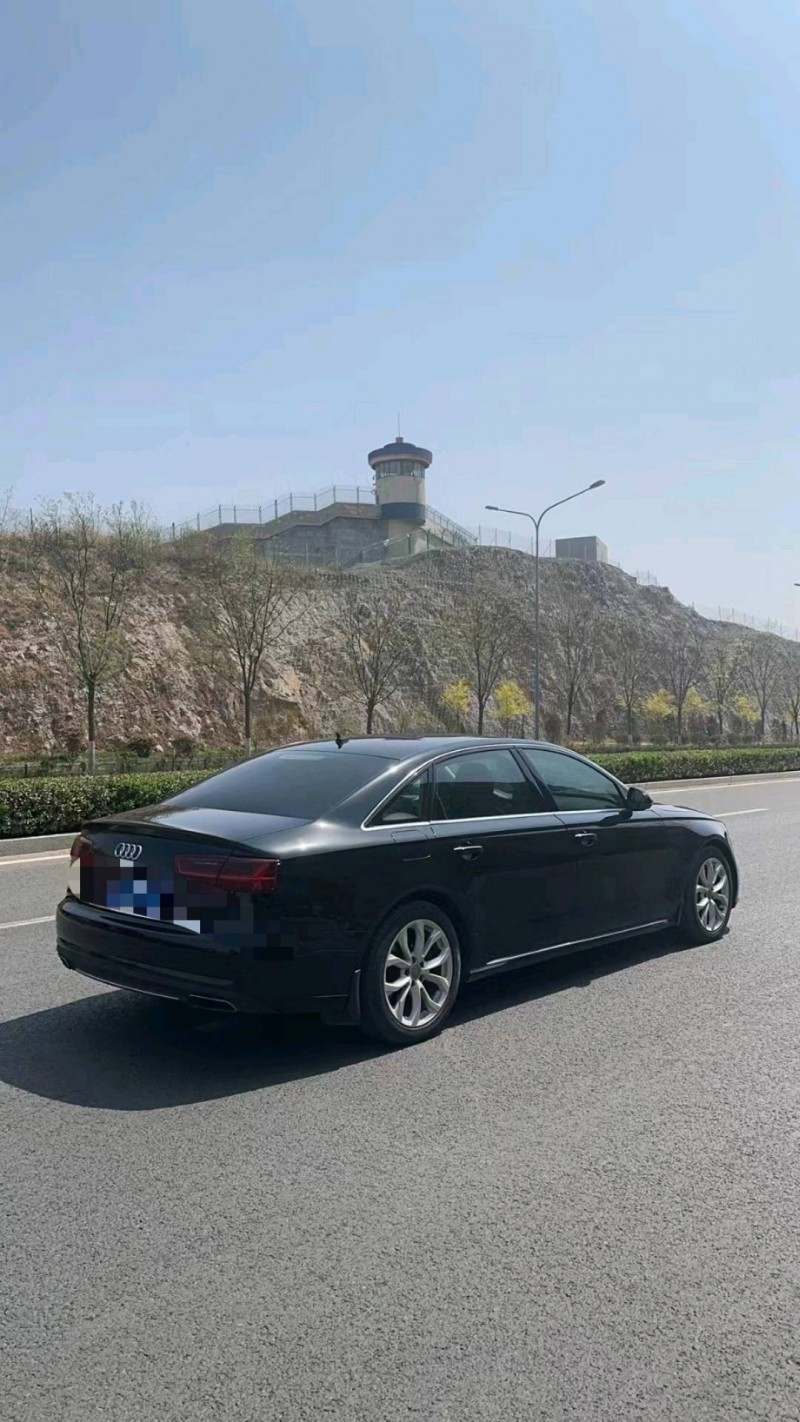 泰安17年奧迪A6L7
