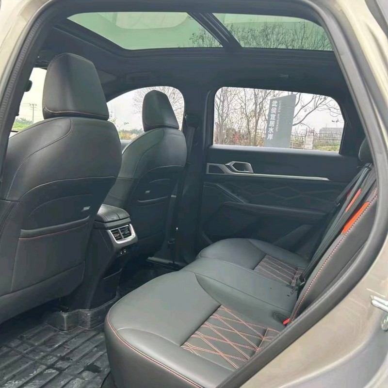 成都22年哈弗神兽6