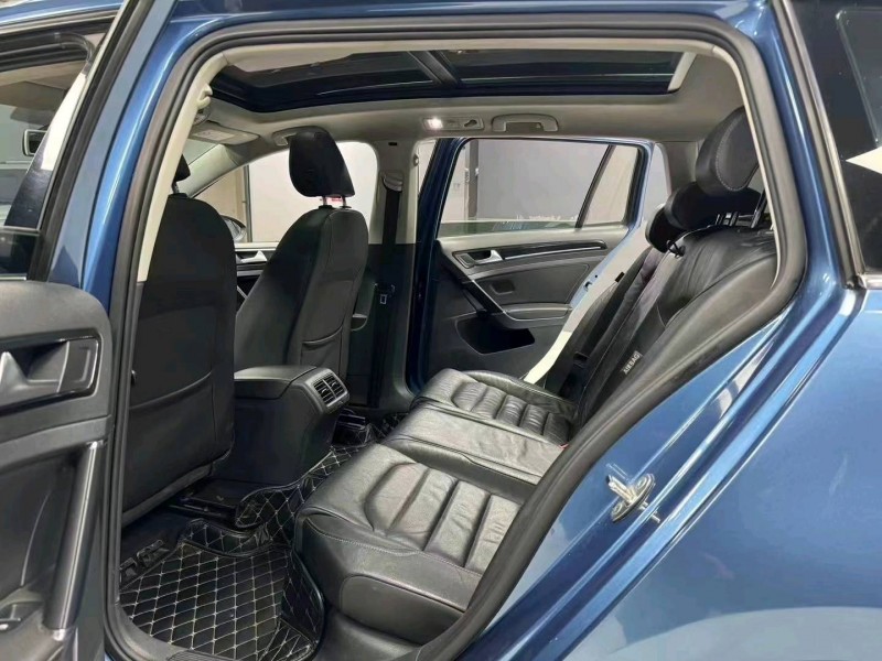 成都15年大众高尔夫7