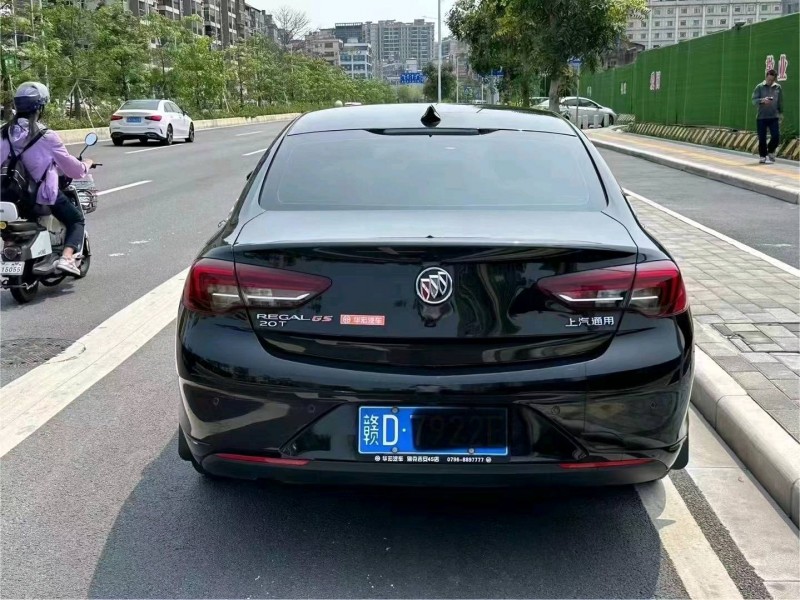 汕头20年别克君威5