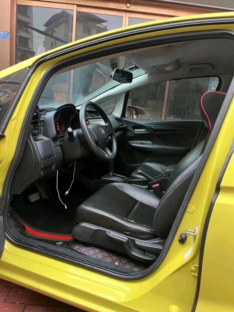 邵阳18年本田飞度6
