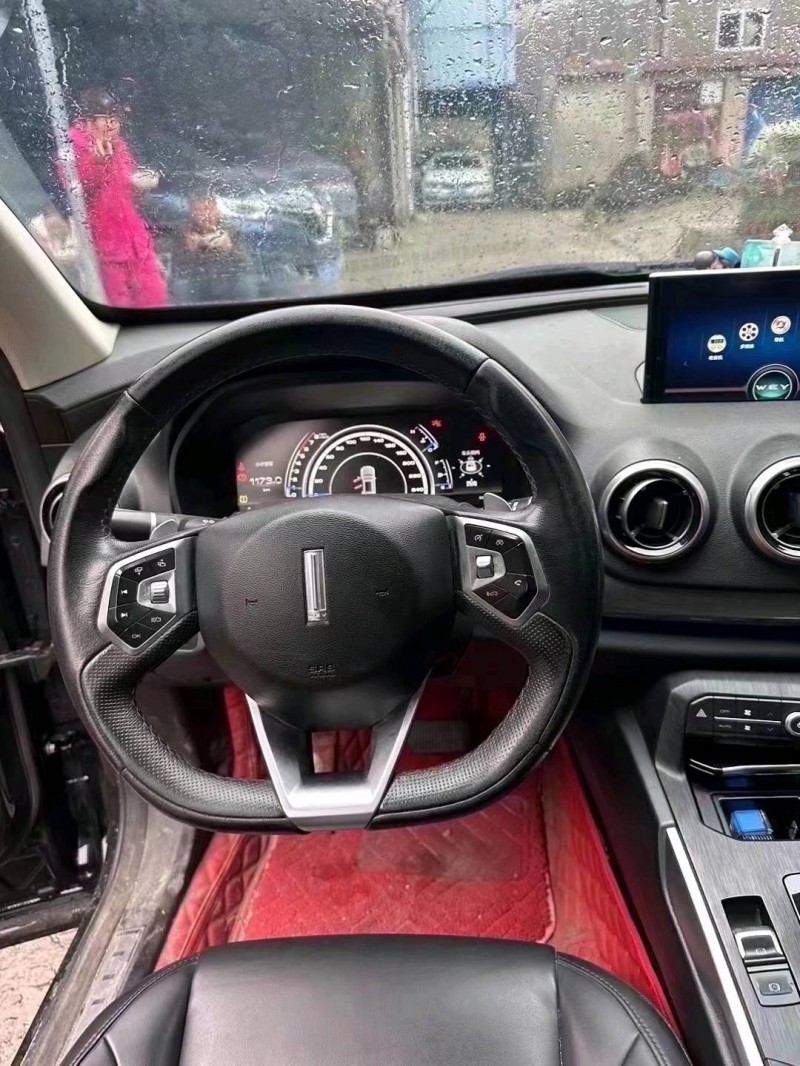嘉興18年長城汽車WEY VV75