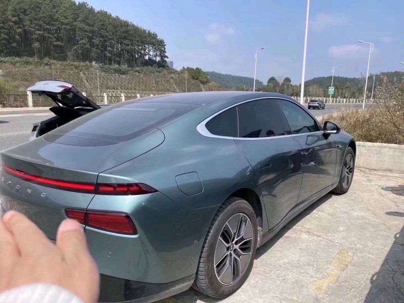 安順23年小鵬汽車p75