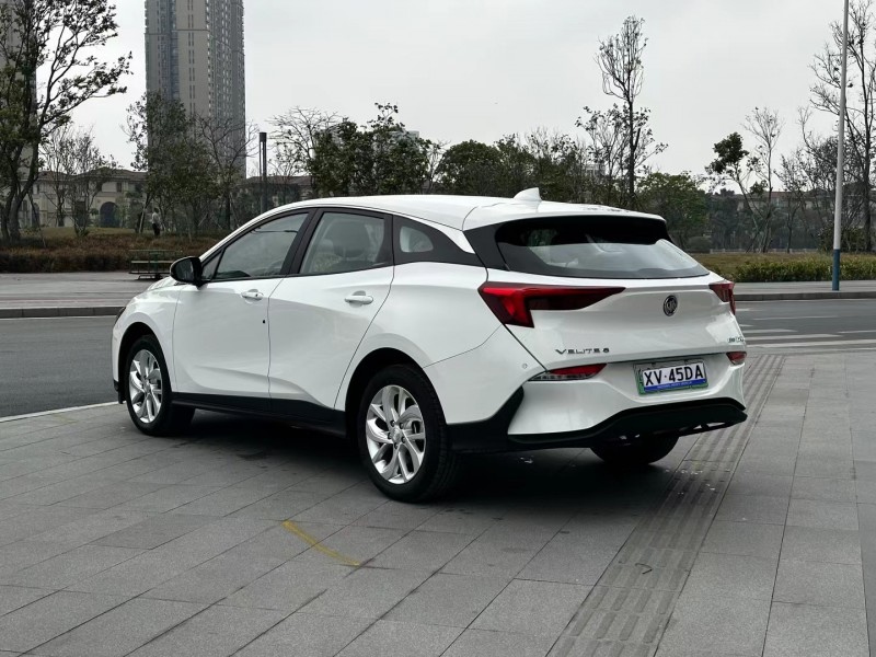 东莞24年别克微蓝7