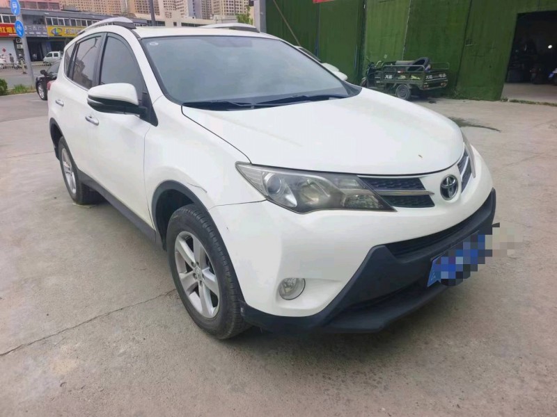 太原14年豐田RAV41