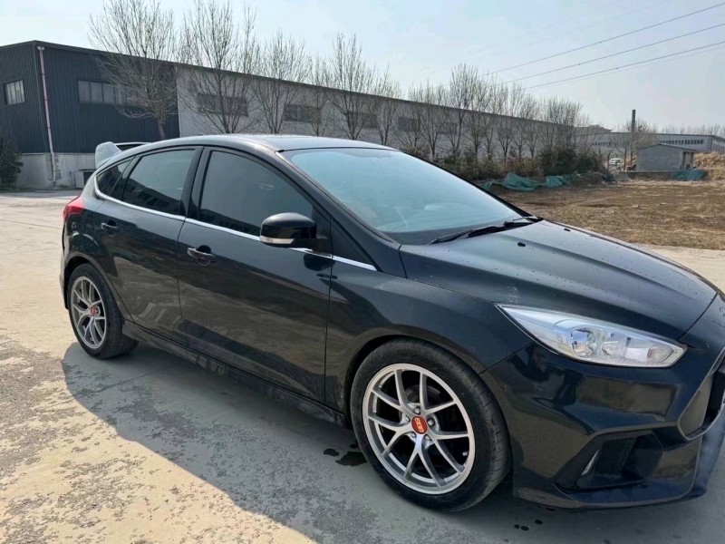 济南17年福特福克斯3