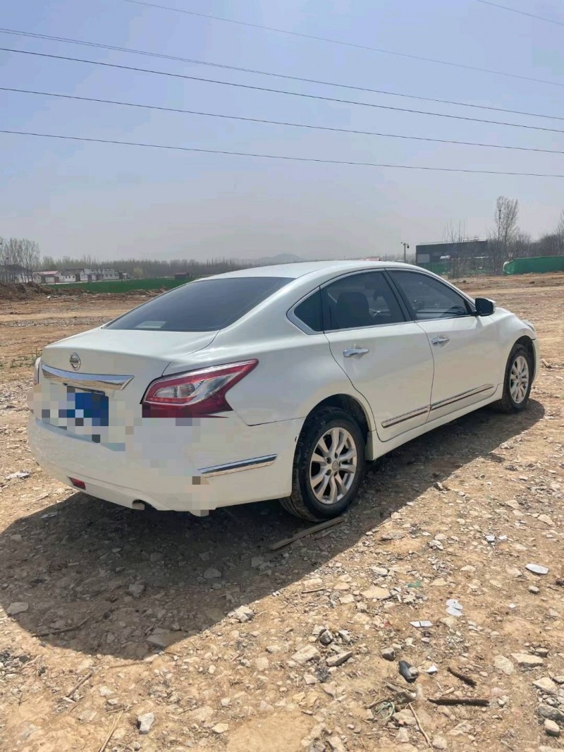 济南15年日产天籁7