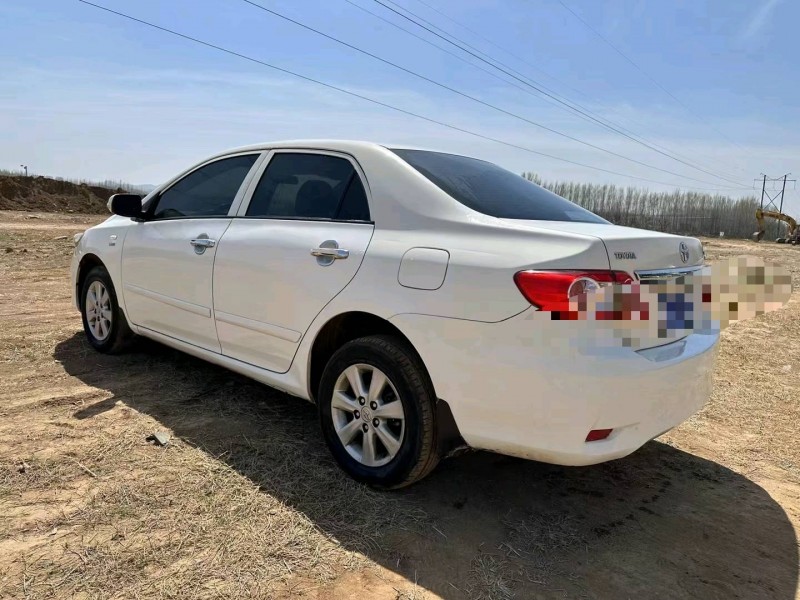 济南14年丰田卡罗拉8