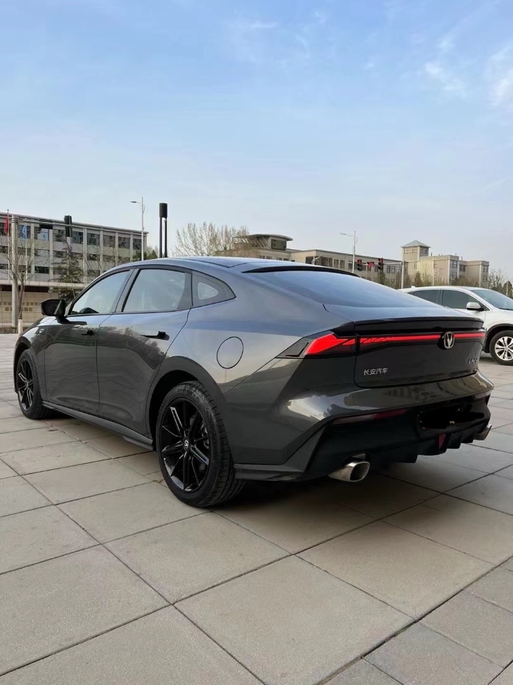 廊坊23年长安汽车UNI-V5