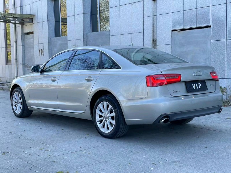 吉林15年奧迪A6L8