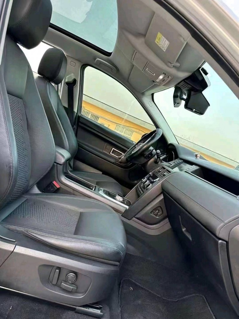 东营17年路虎发现神行7