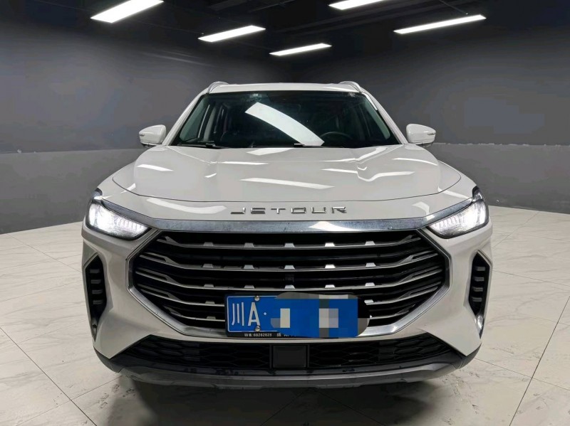 成都22年奇瑞捷途X701