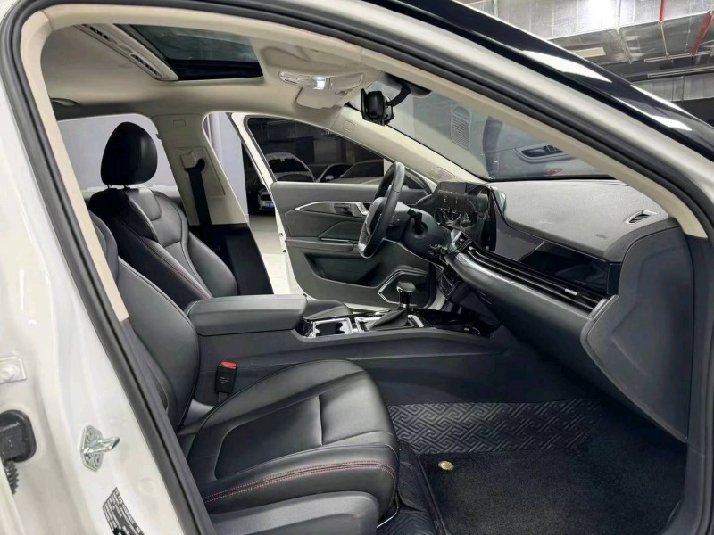 成都23年奔腾B704