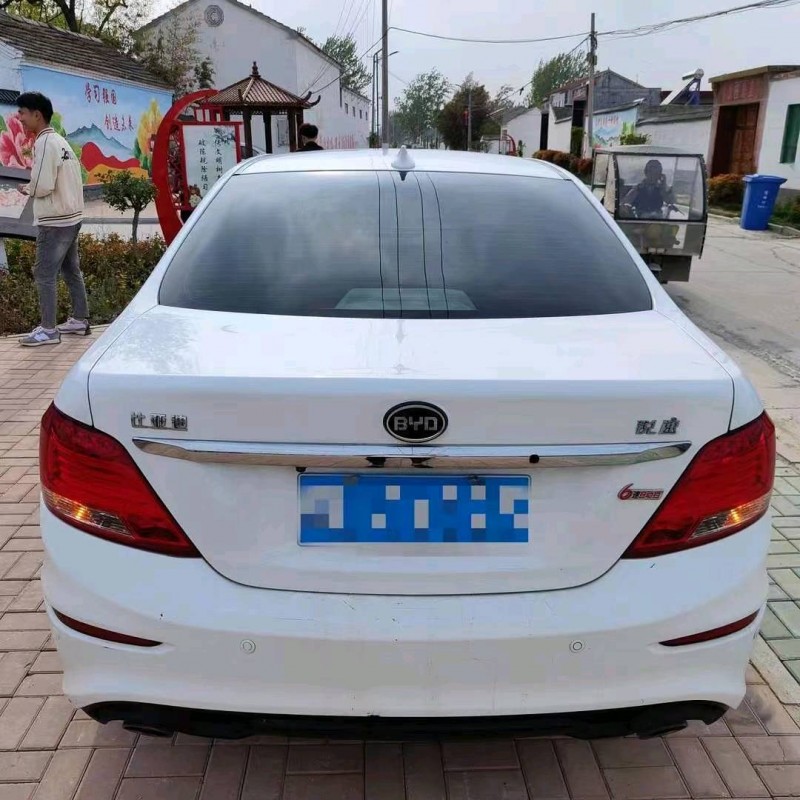 菏泽16年比亚迪速锐9
