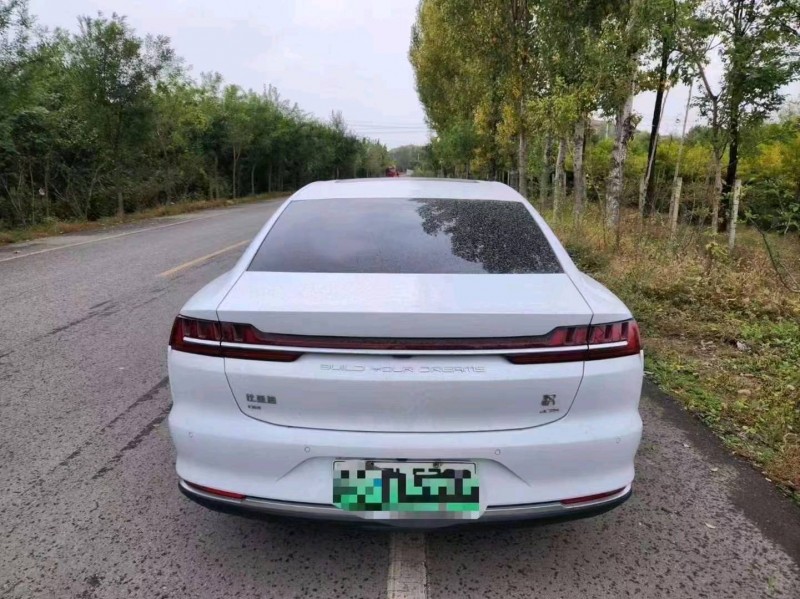 东营22年比亚迪汉DM5