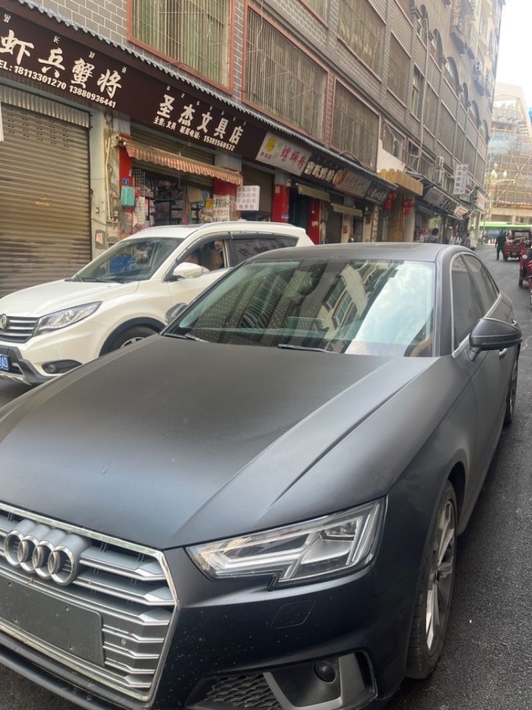 成都19年奥迪A4L4
