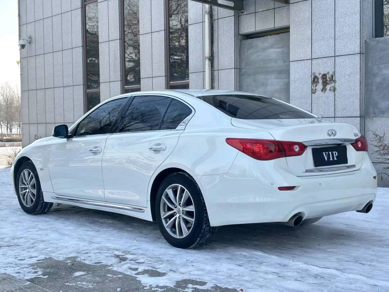 吉林17年英菲尼迪Q50L6
