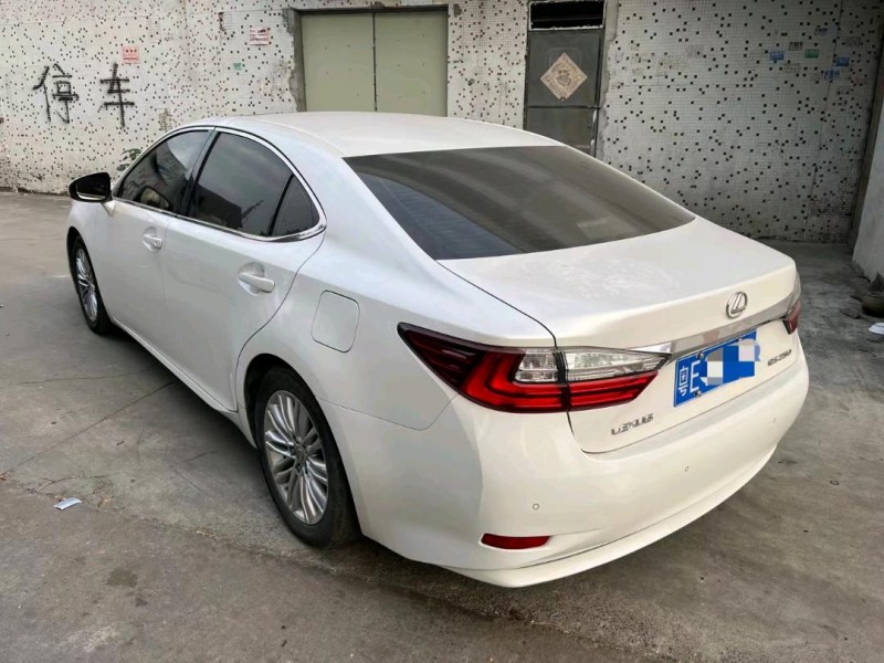 佛山18年雷克萨斯ES6