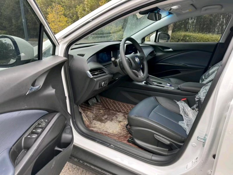 盐城24年别克微蓝5