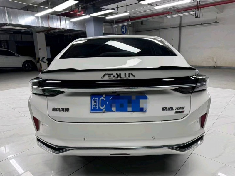 成都22年东风奕炫5