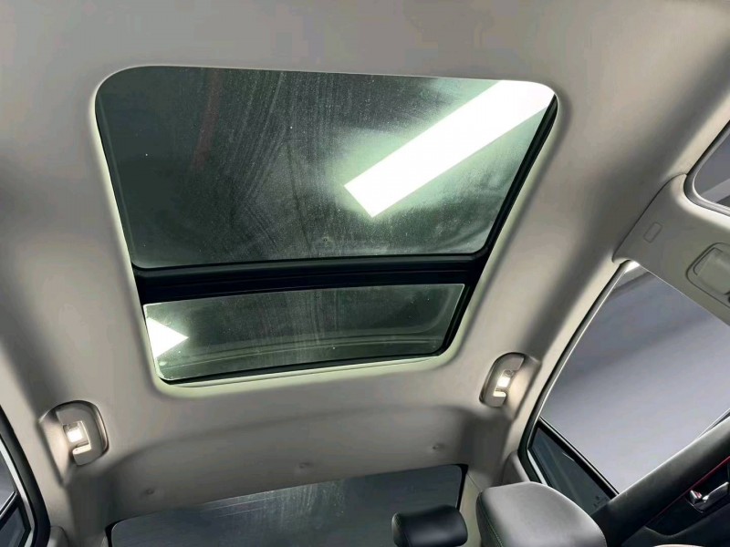 成都22年东风奕炫7