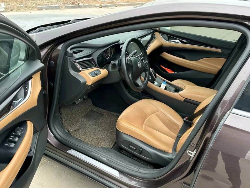 枣庄17年别克君越7