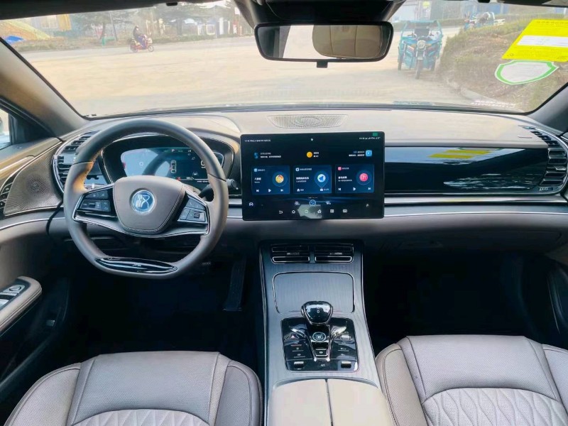 枣庄23年比亚迪汉DM8