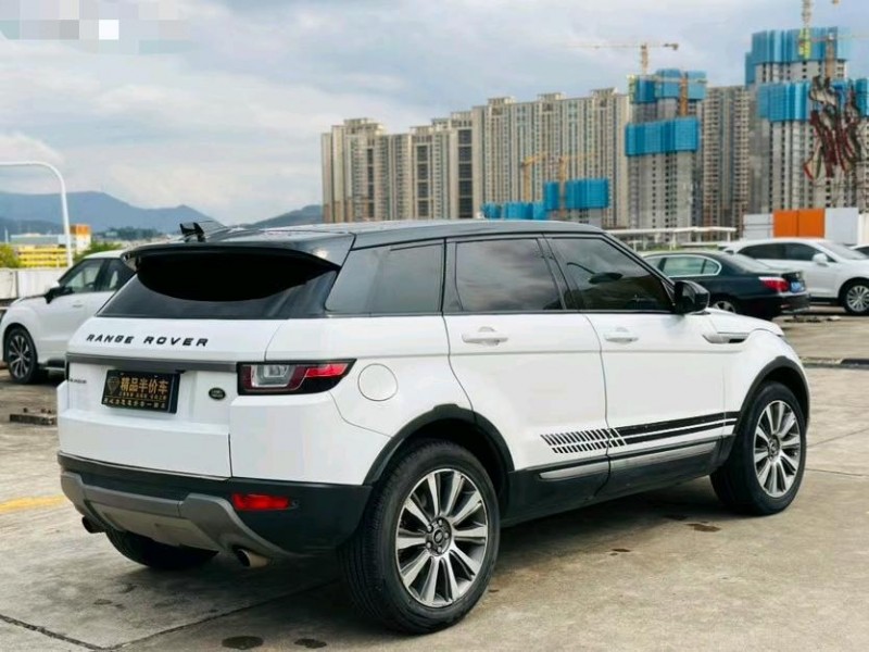 东莞18年路虎极光8