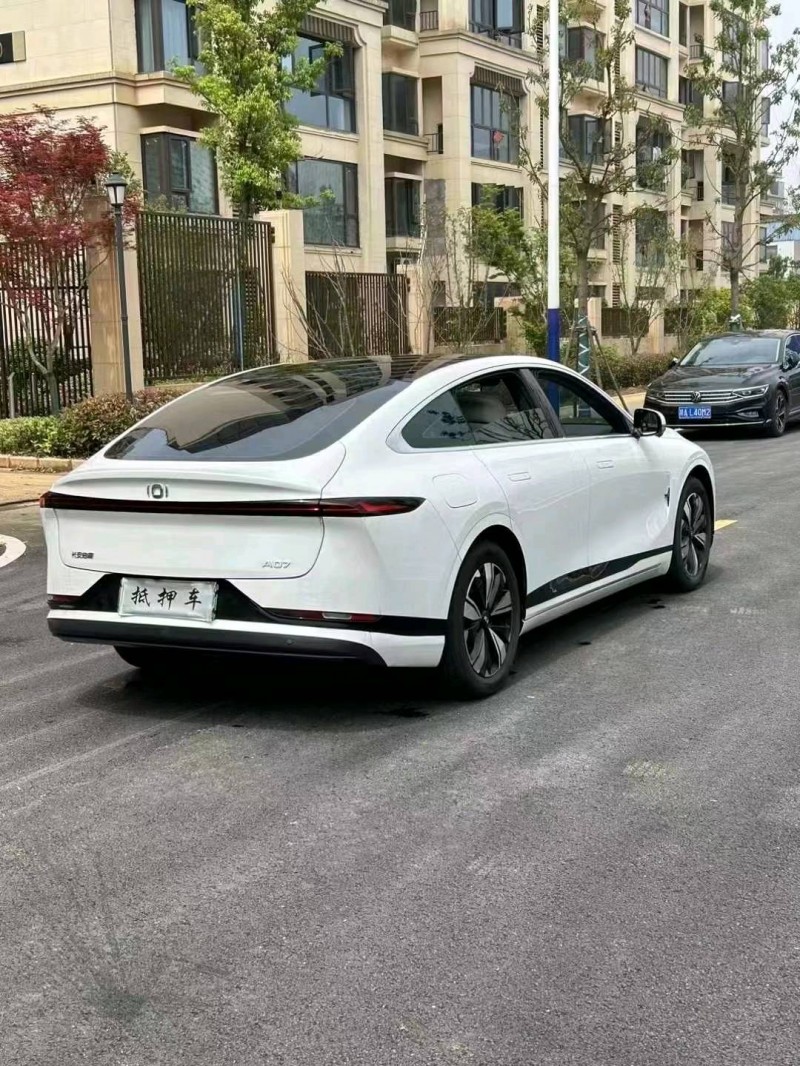 新余23年長安汽車啟源3
