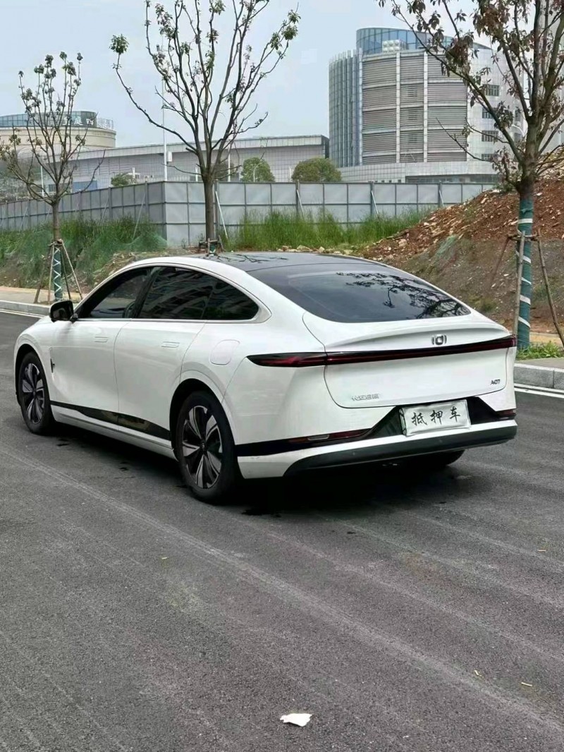 新余23年長安汽車啟源7