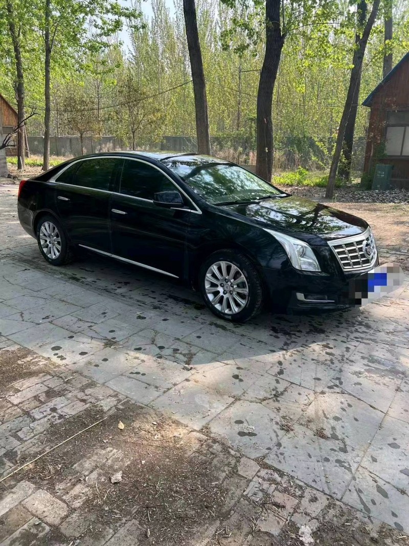 东营14年凯迪拉克XTS3