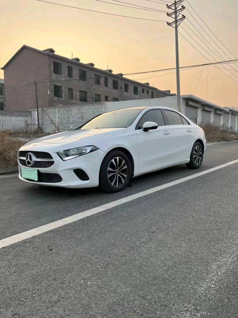 邢台20年奔驰A2