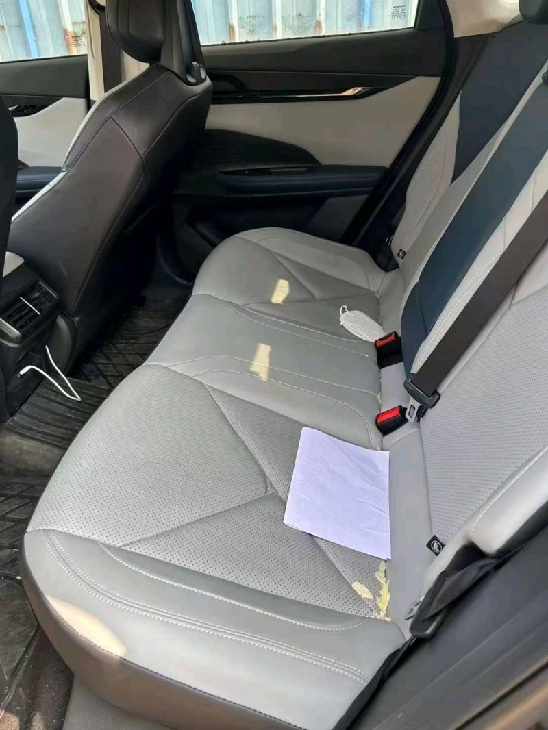 潍坊23年长安汽车UNI-V4