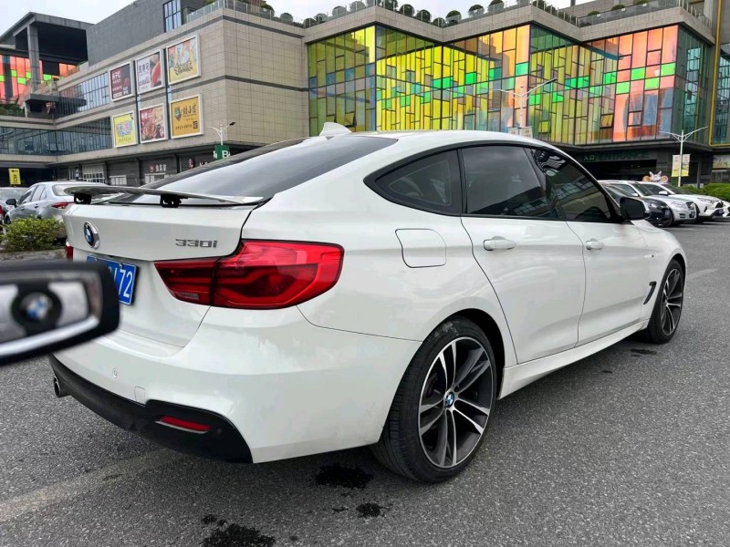 广州18年宝马3系GT3