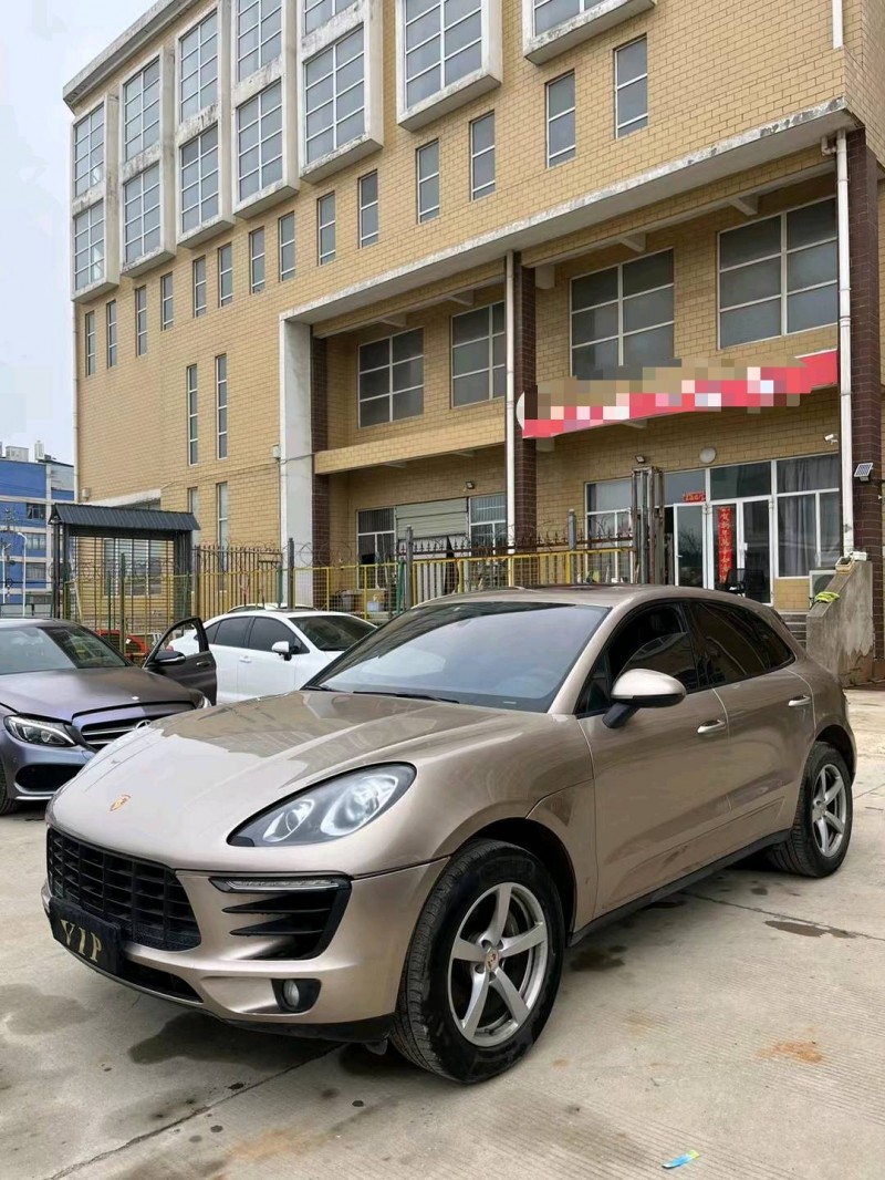 武汉17年保时捷Macan2